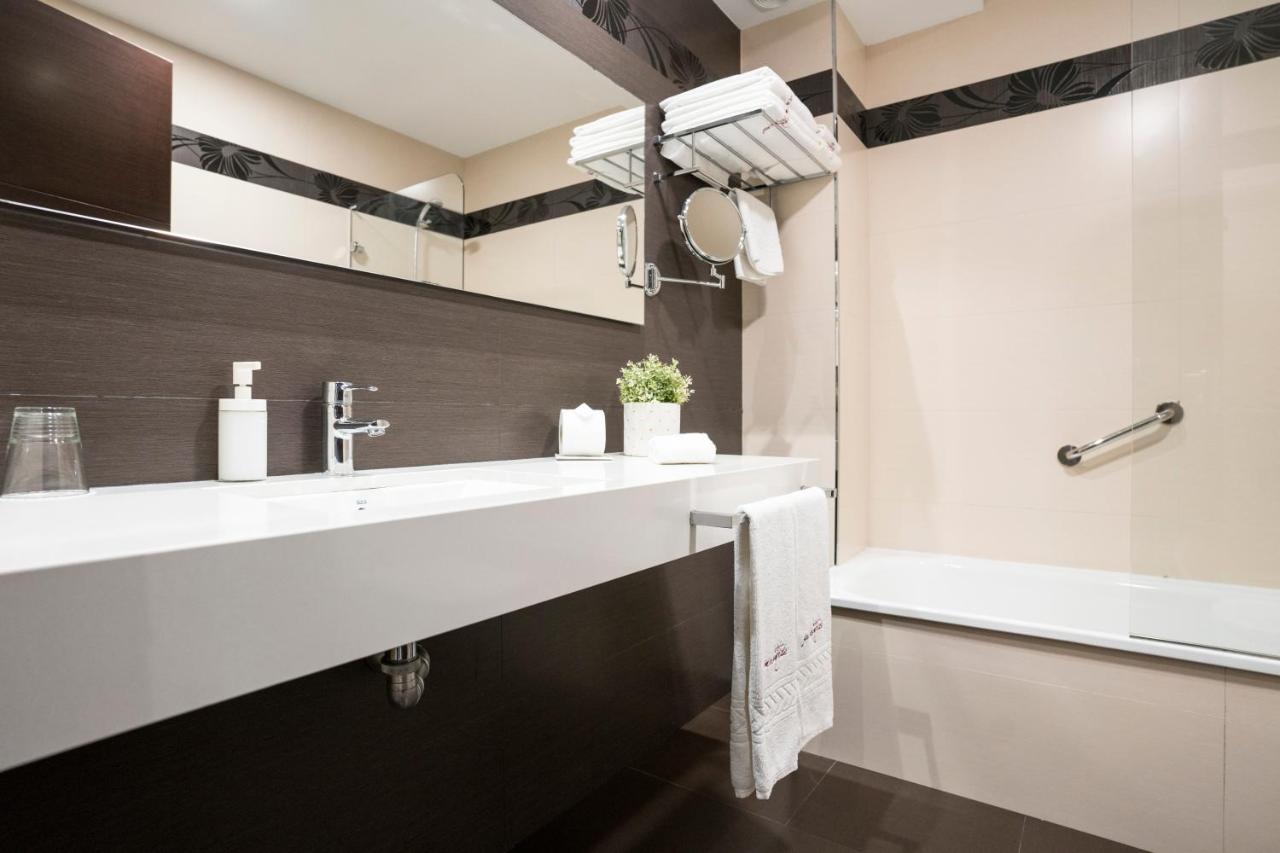Hotel Piramide 2 Πόρτο Νόβο Εξωτερικό φωτογραφία