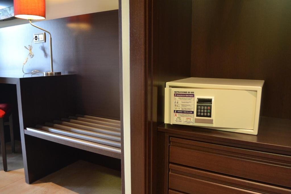 Hotel Piramide 2 Πόρτο Νόβο Δωμάτιο φωτογραφία